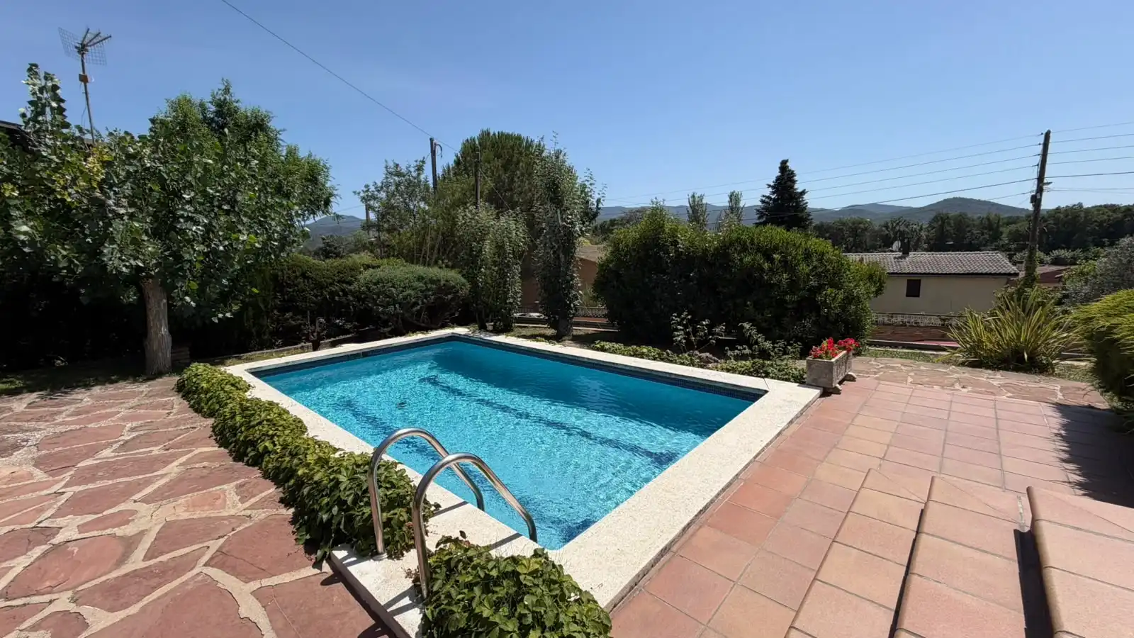 Schwimmbecken von Haus oder Chalet zum Verkauf in Riells i Viabrea mit Heizung