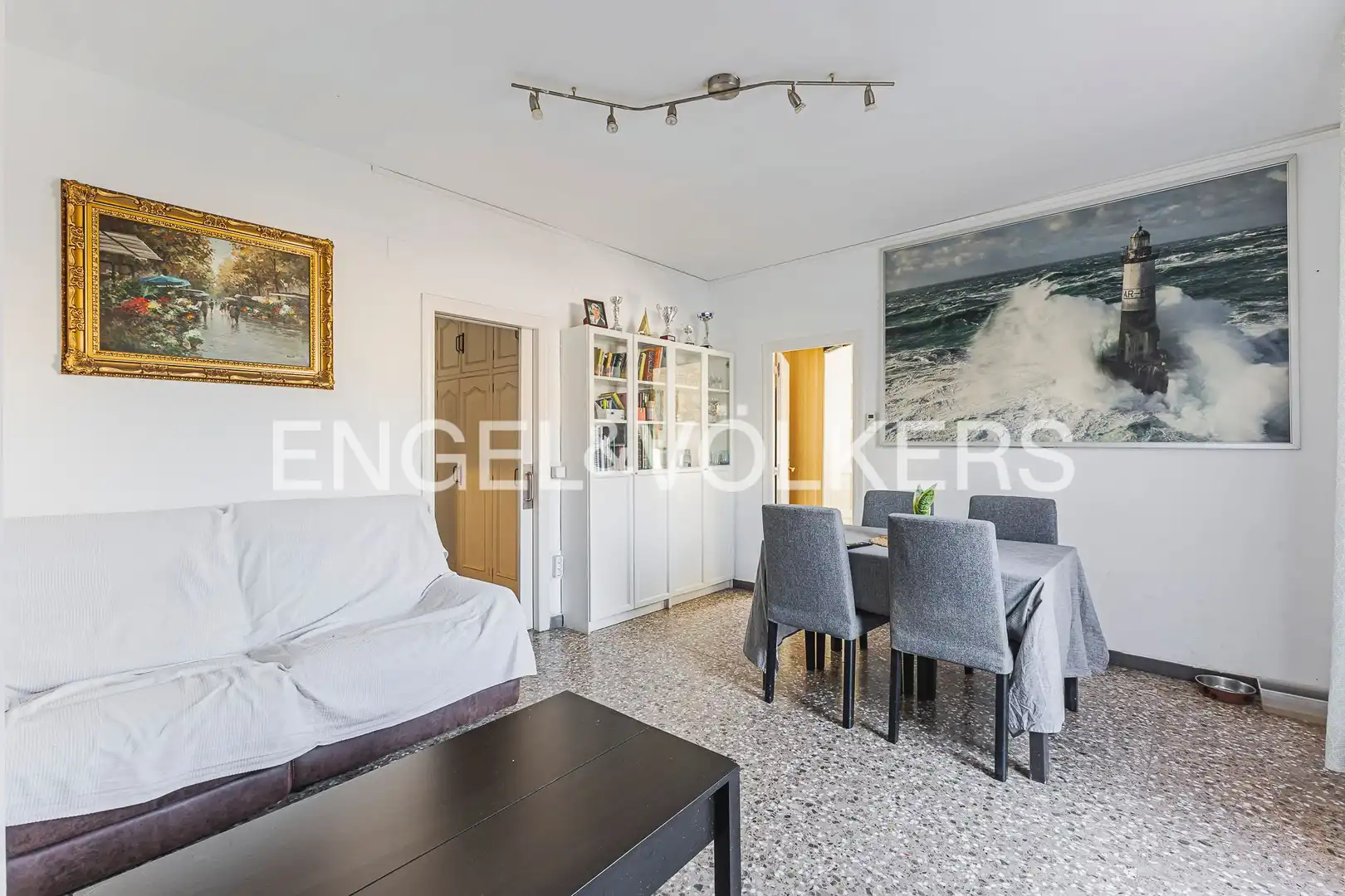 Esszimmer von Dachboden zum Verkauf in Barcelona mit Klimaanlage, Heizung und Terrasse