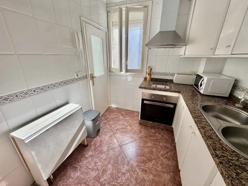 Kitchen of Flat for share in Córdoba