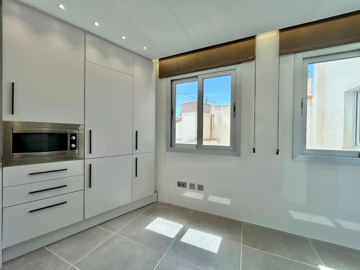 Cuina de Apartament en venda en Málaga amb Aire condicionat, Calefacció i Terrassa