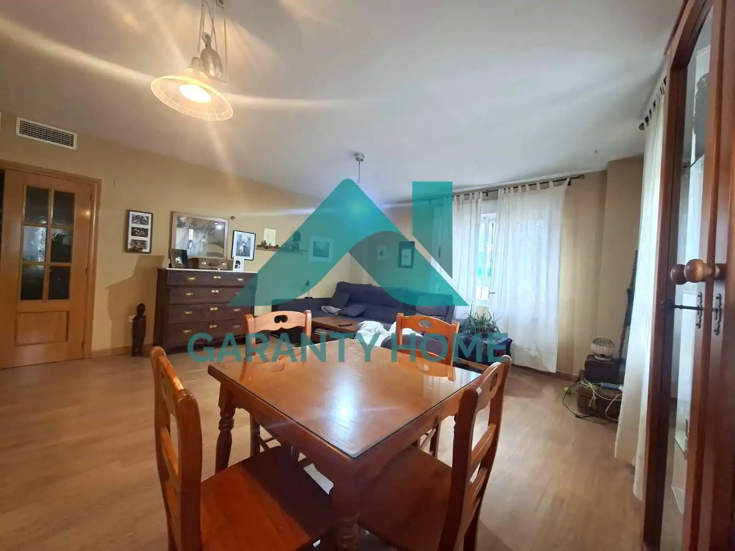 Sala de estar de Piso en venta en Cáceres Capital