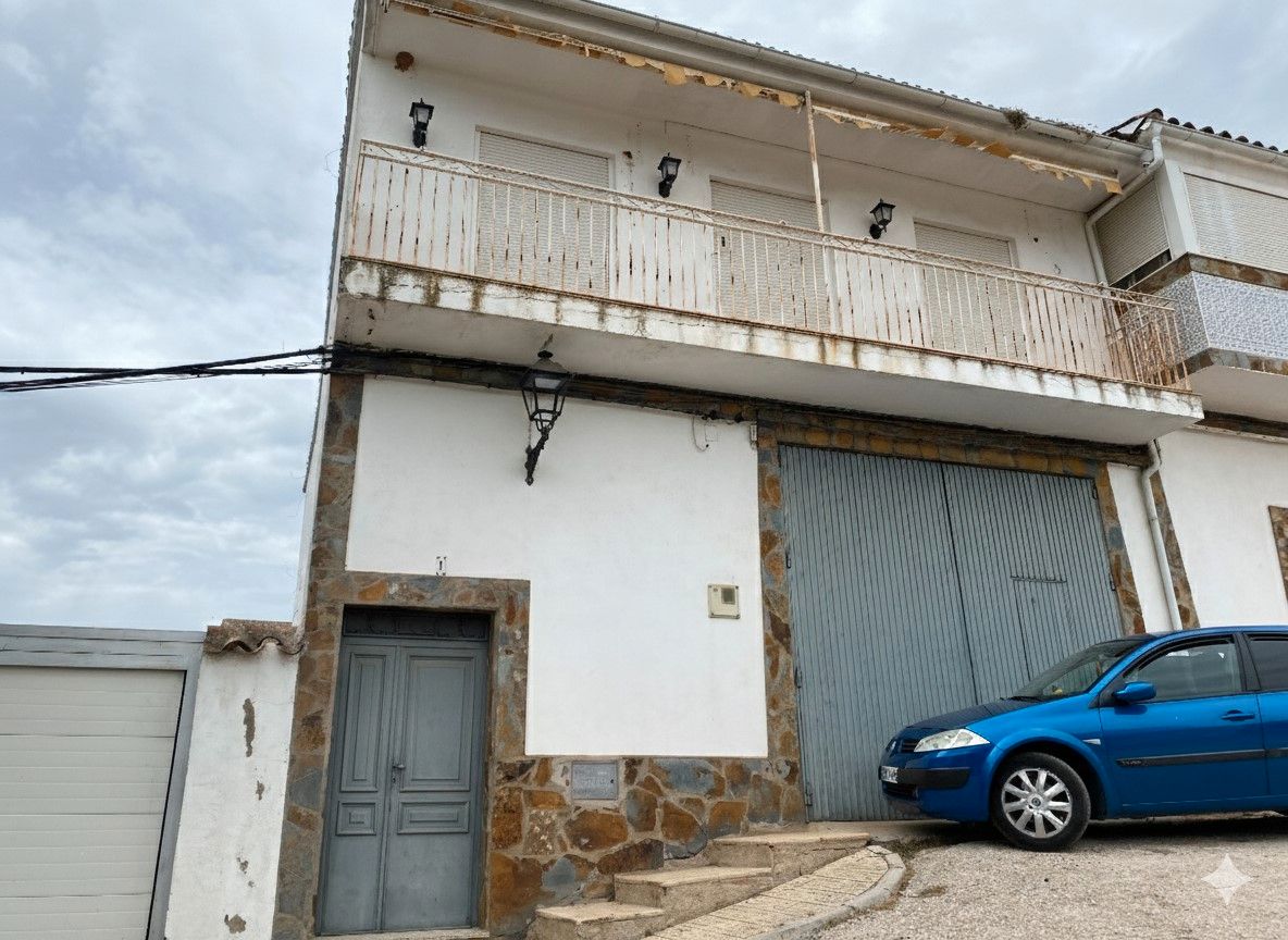 Casa o xalet en venda a Calle Primero de Mayo, Santa Elena