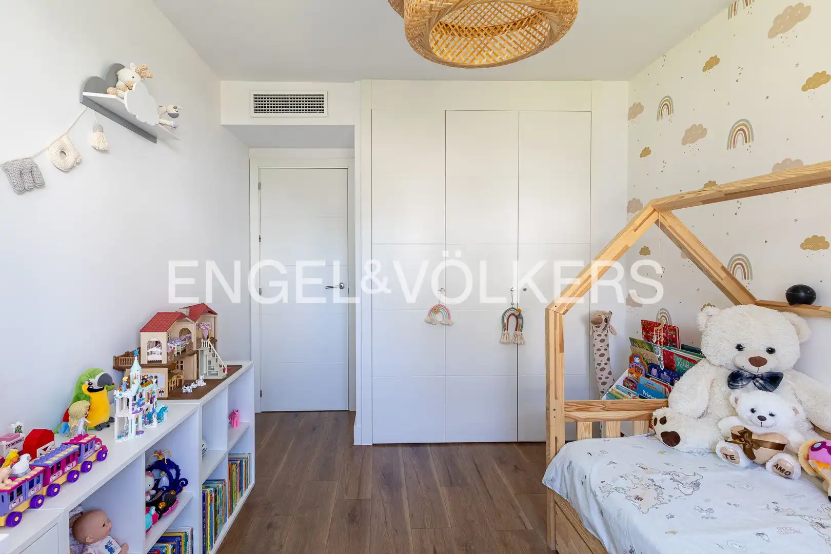Bedroom of Detached homes for rent in Boadilla del Monte  with Air Conditioner, Heating and Private garden