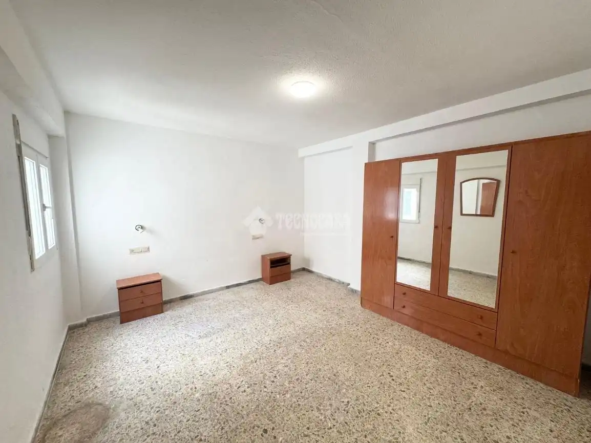 Pis en venda en Almería amb Terrassa i Balcó
