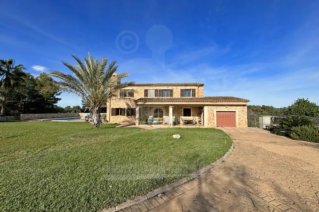 Casa rústica con terraza en venta en Felanitx Poble, imagen 2
