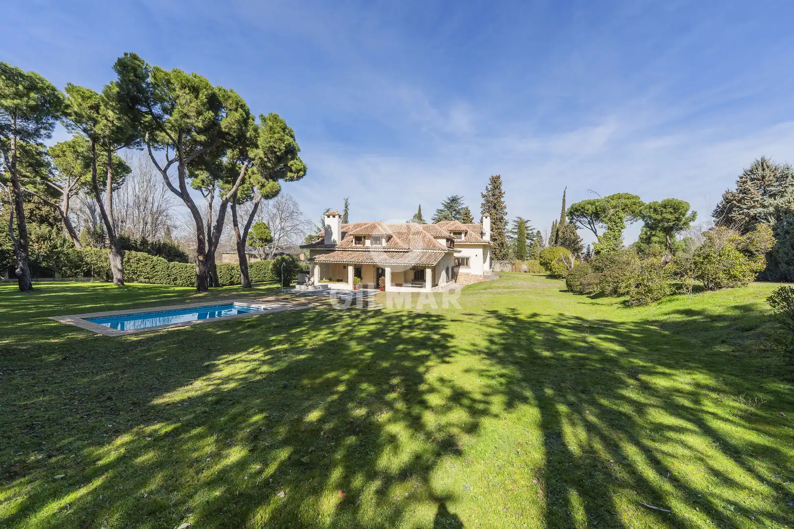 Garden of Houses for sale in Pozuelo de Alarcón  with Heating, Private garden and Swimming Pool