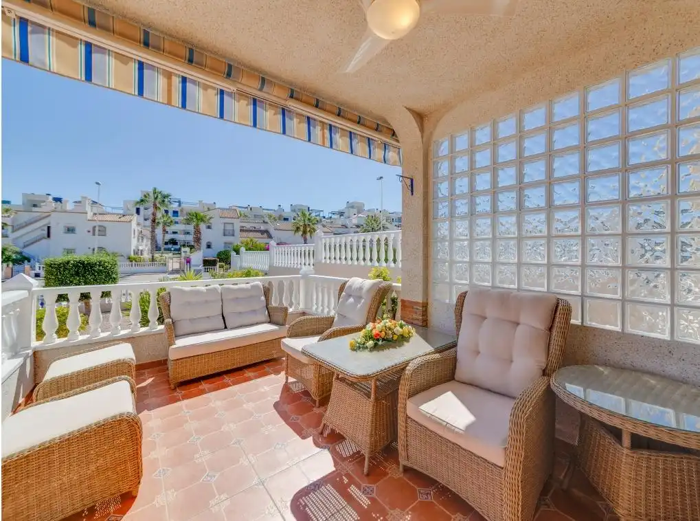 Maison mitoyenne avec terrasse à vendre à Calle MONTEZENIA-SOLANA 2, imagen 2