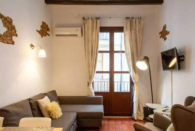 Piso en Alquiler en N/A en El Raval