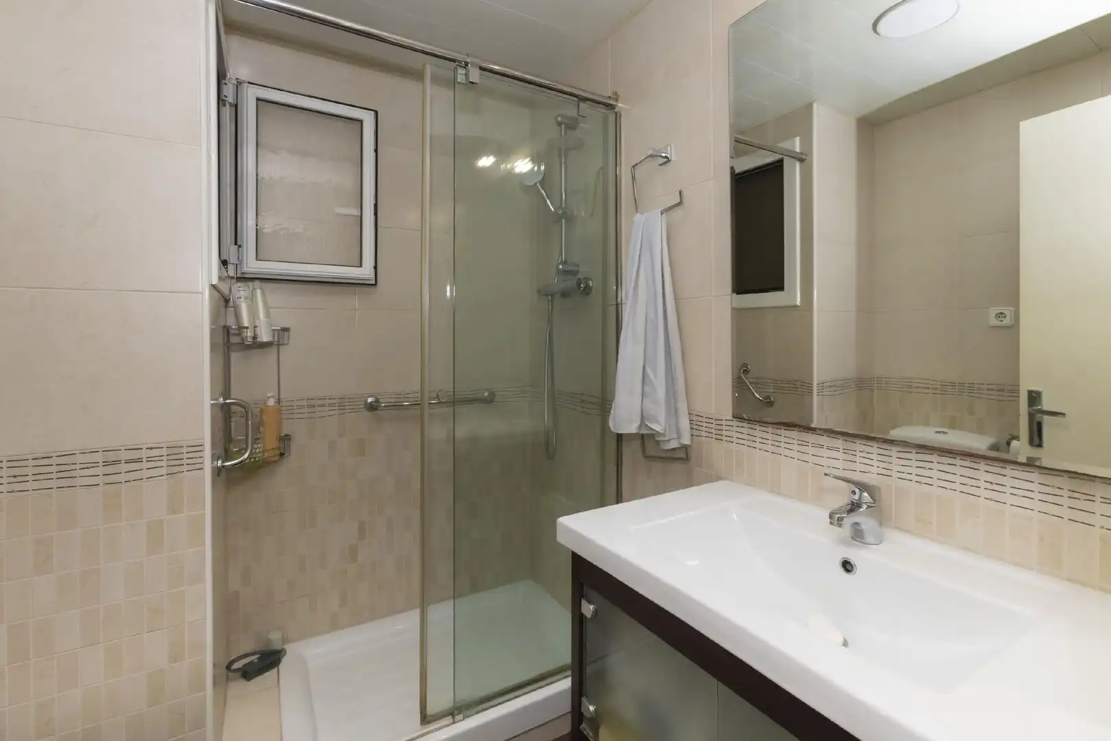 Ático con balcón en venta en Nou Barris, imagen 18
