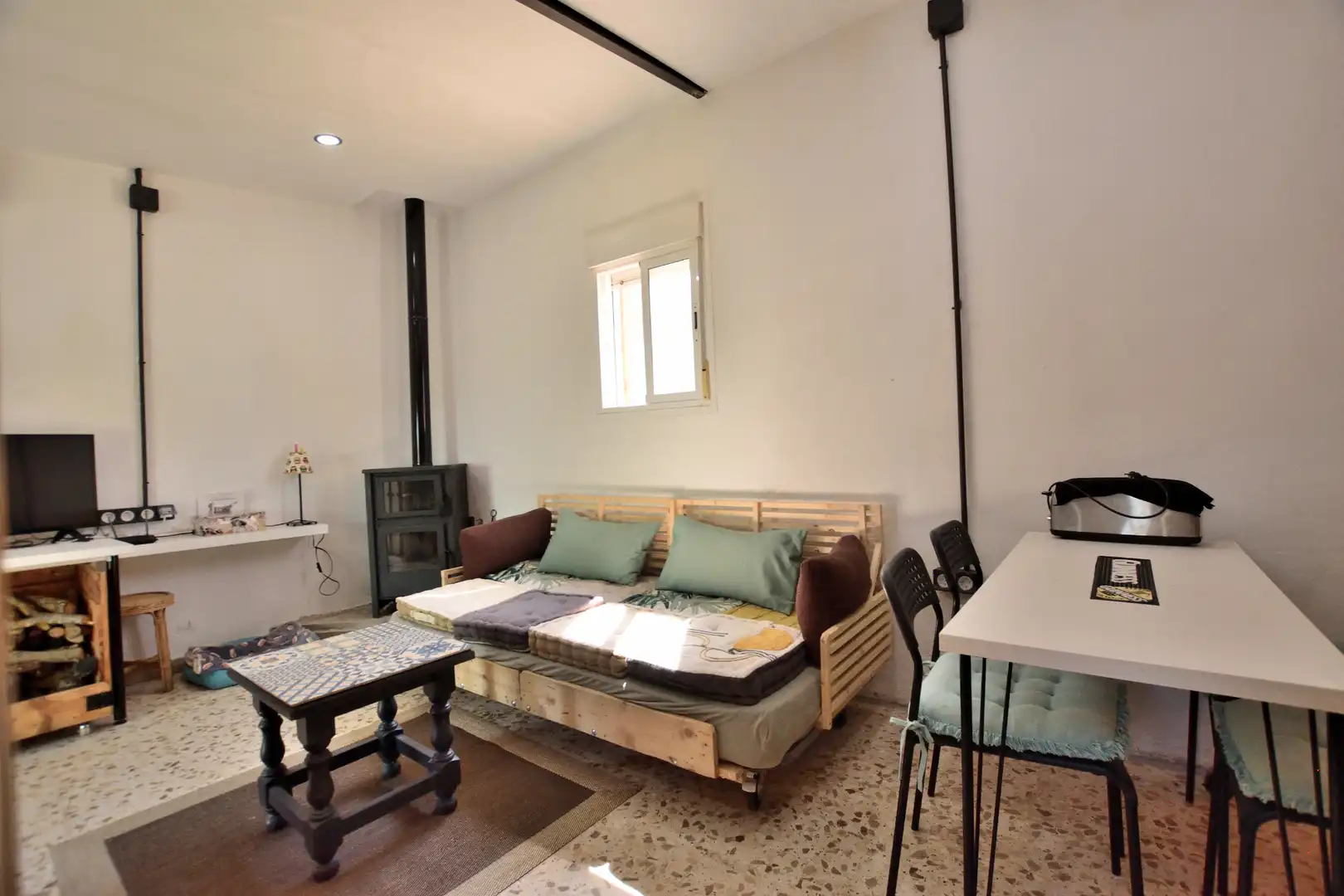 Wohnzimmer von Country house zum Verkauf in Ronda mit Klimaanlage und Terrasse