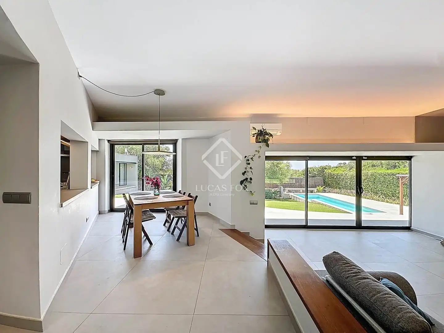 Living room of Houses for sale in Sant Lluís  with Air Conditioner, Heating and Private garden