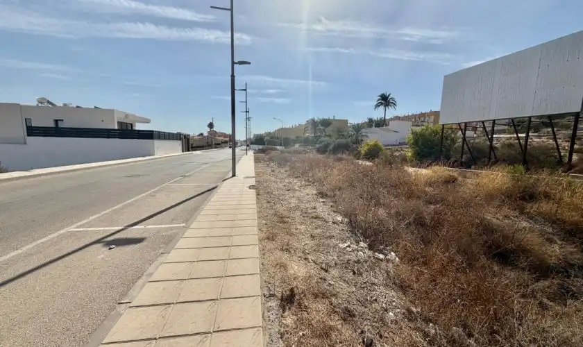Terreny residencial en venda a Calle Portugal, imagen 3
