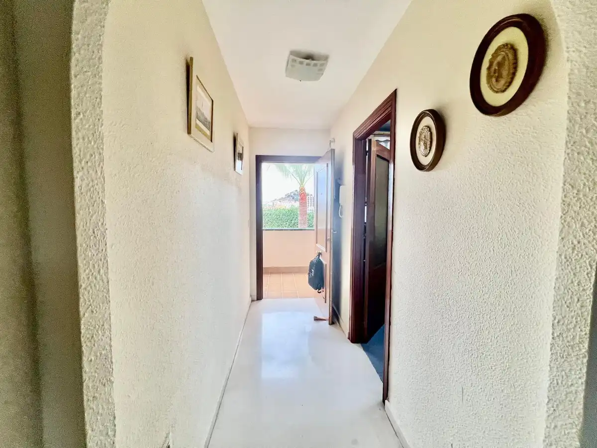 Apartamento con piscina en venta en Arroyo de la Miel, imagen 8