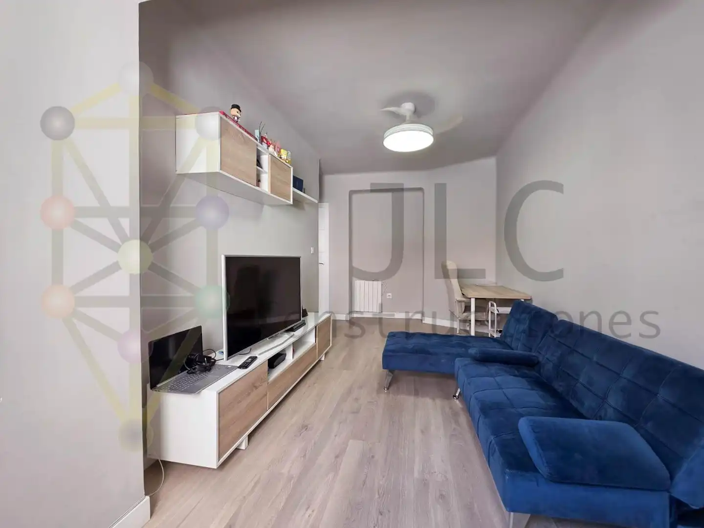 Sala d'estar de Pis en venda en Madrid amb Aire condicionat, Calefacció i Parquet