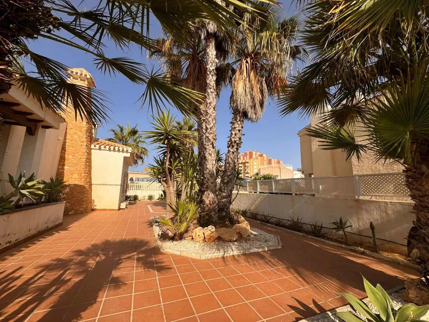 Casa amb piscina en venda a Playa del Galán, imagen 4