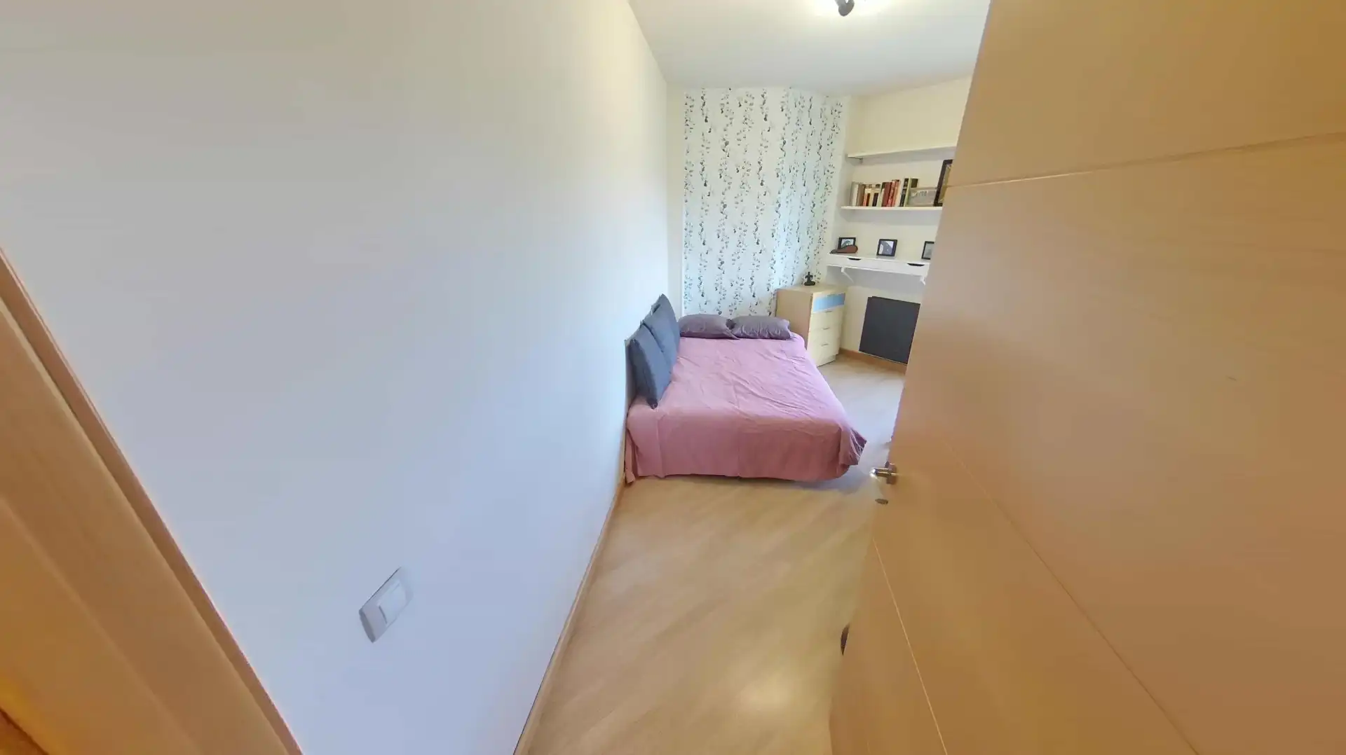 Flat for rent in Calle de la Diligencia, Palomeras Bajas