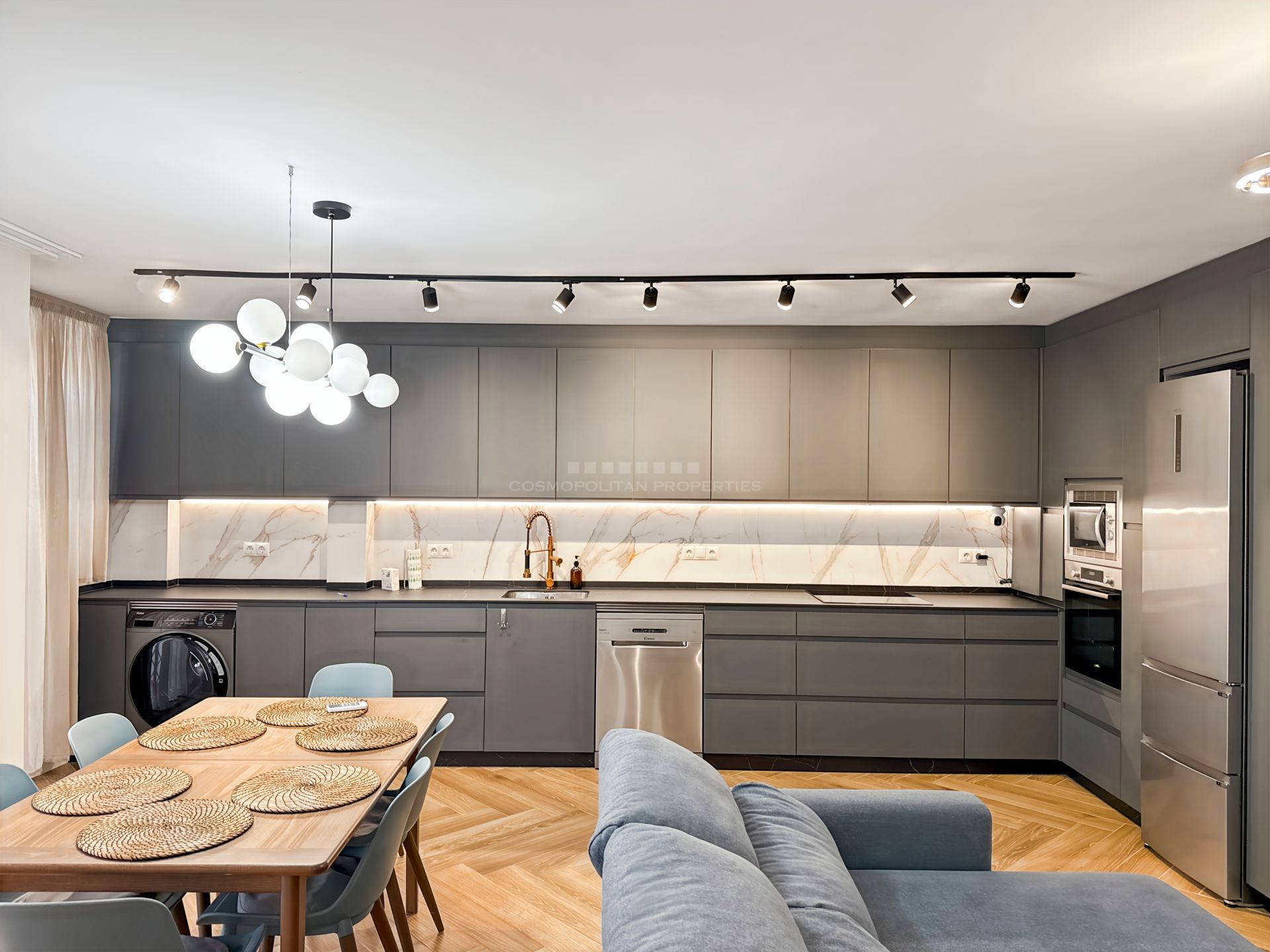 Kitchen of Flat for sale in Torremolinos  with Air Conditioner, Furnished and Oven