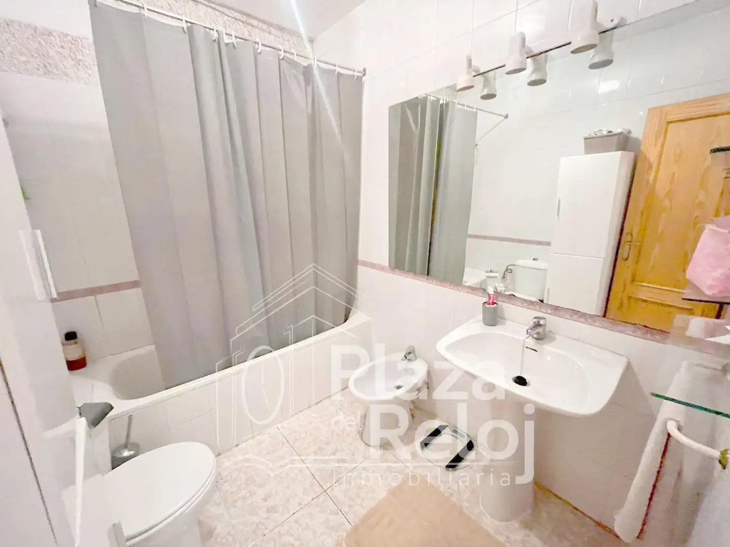 Bathroom of Detached homes for sale in Las Herencias  with Terrace