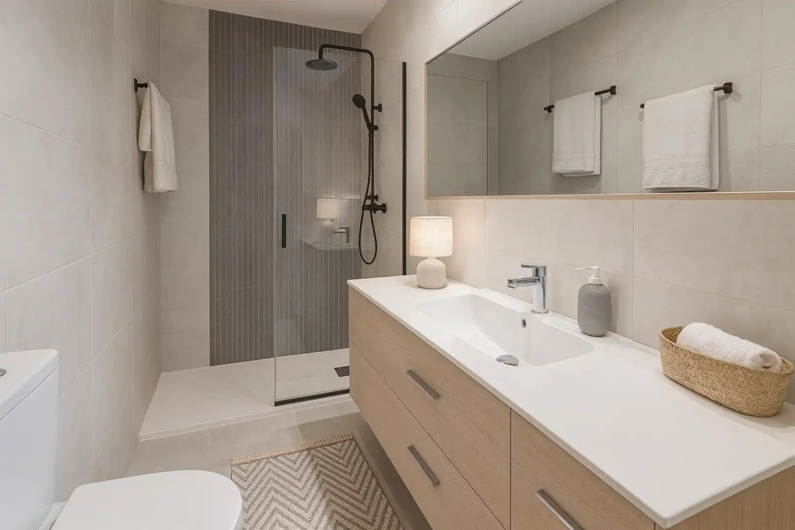 Baño de Apartamento en venta en Benidorm con Calefacción y Terraza