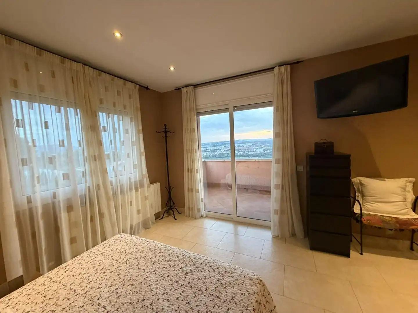 House with pool for sale in Abrera, imagen 5