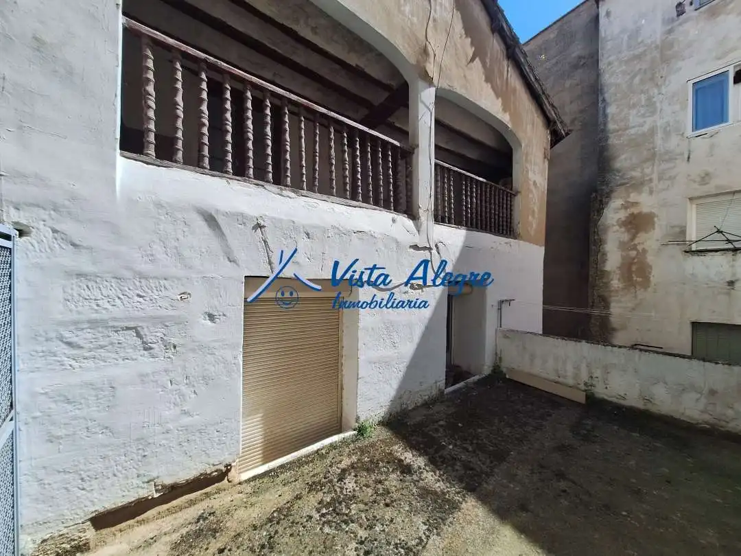Exterior view of Buildings for sale in Haro