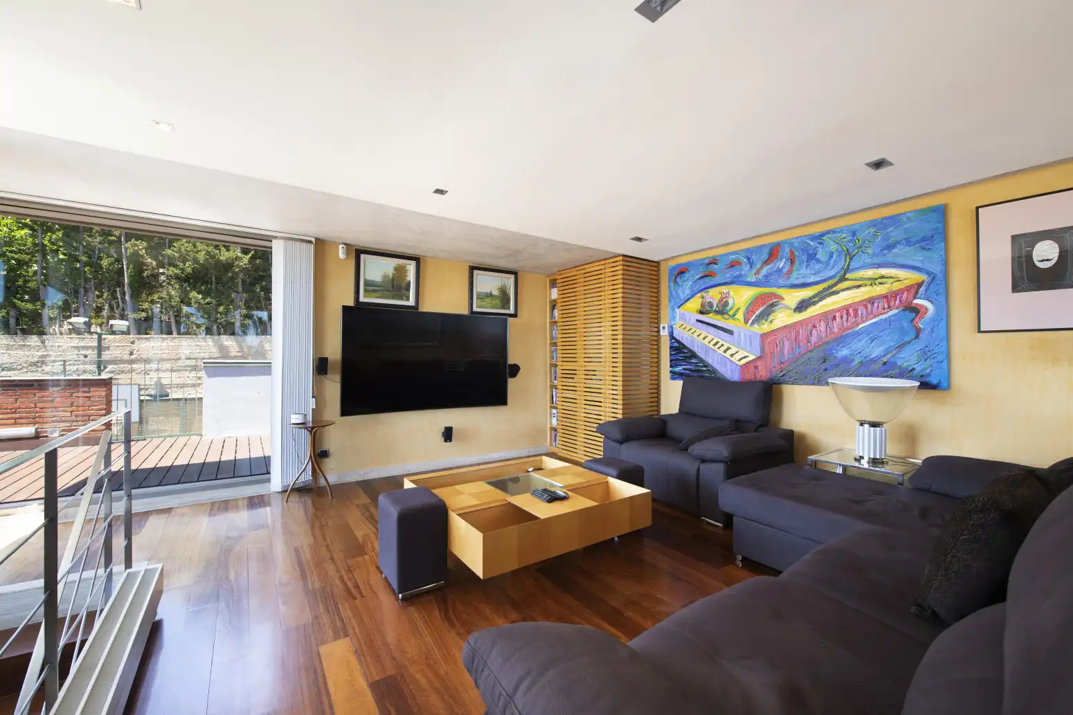 Living room of Houses for sale in Castelldefels  with Air Conditioner, Heating and Parquet flooring