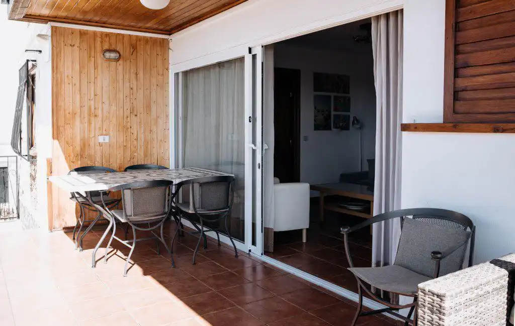 Terrace of Ground floor for rent in San Bartolomé de Tirajana  with Air Conditioner, Terrace and Furnished