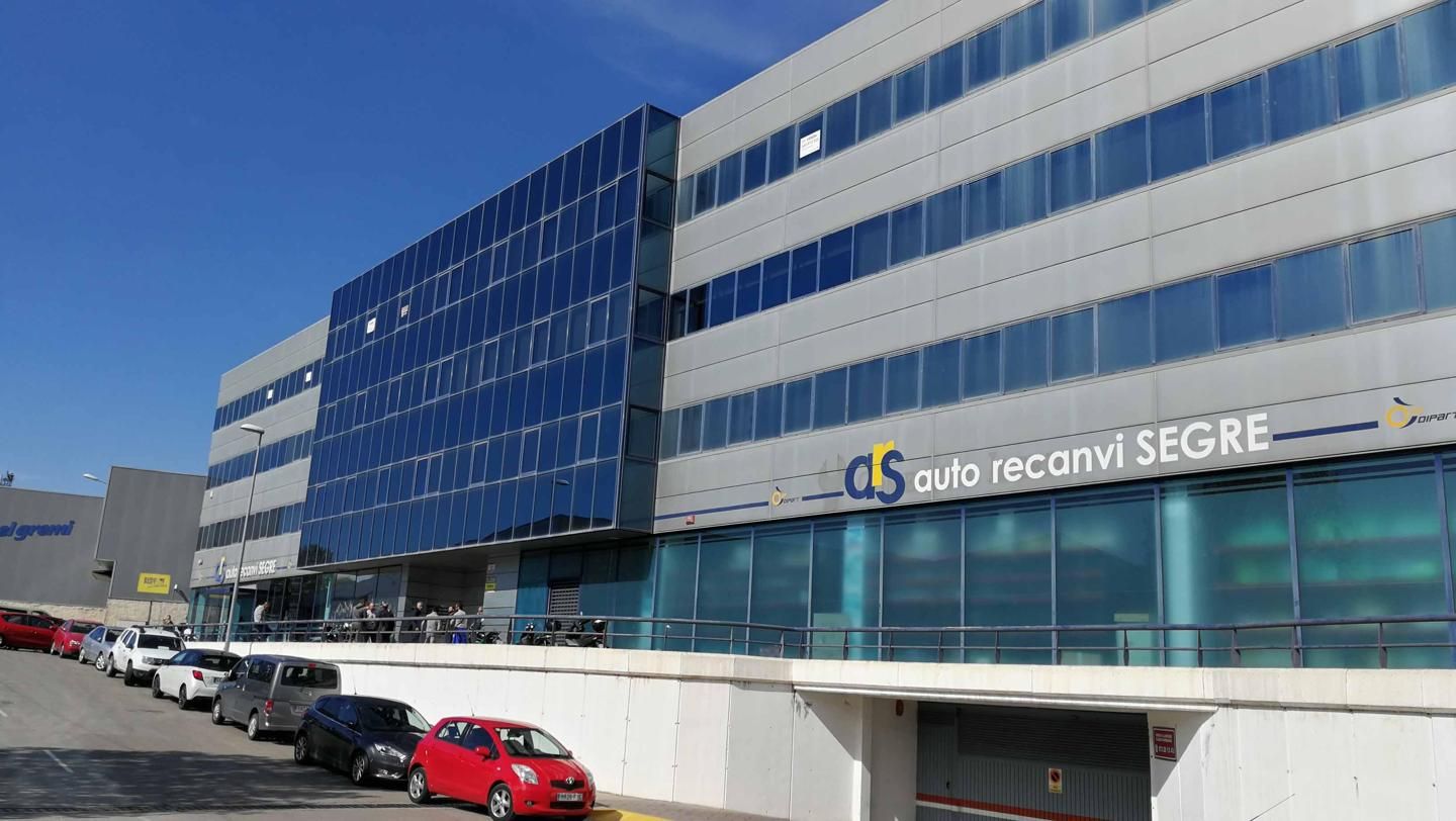 Exterior view of Premises for sale in  Lleida Capital