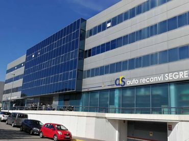 Local comercial en venda a Carrer de Llorenç Agustí Claveria