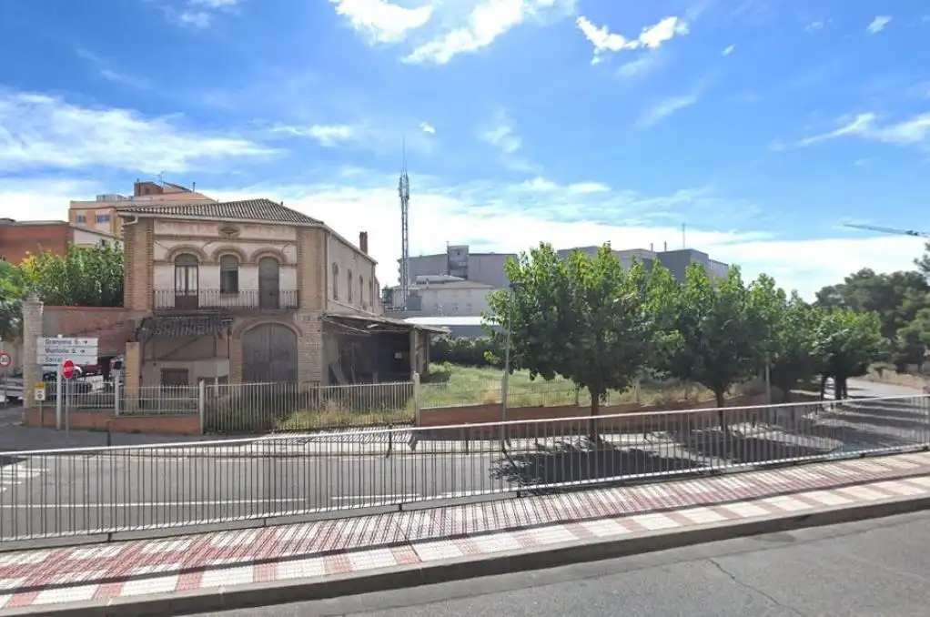 Vista exterior de Pis en venda en Cervera