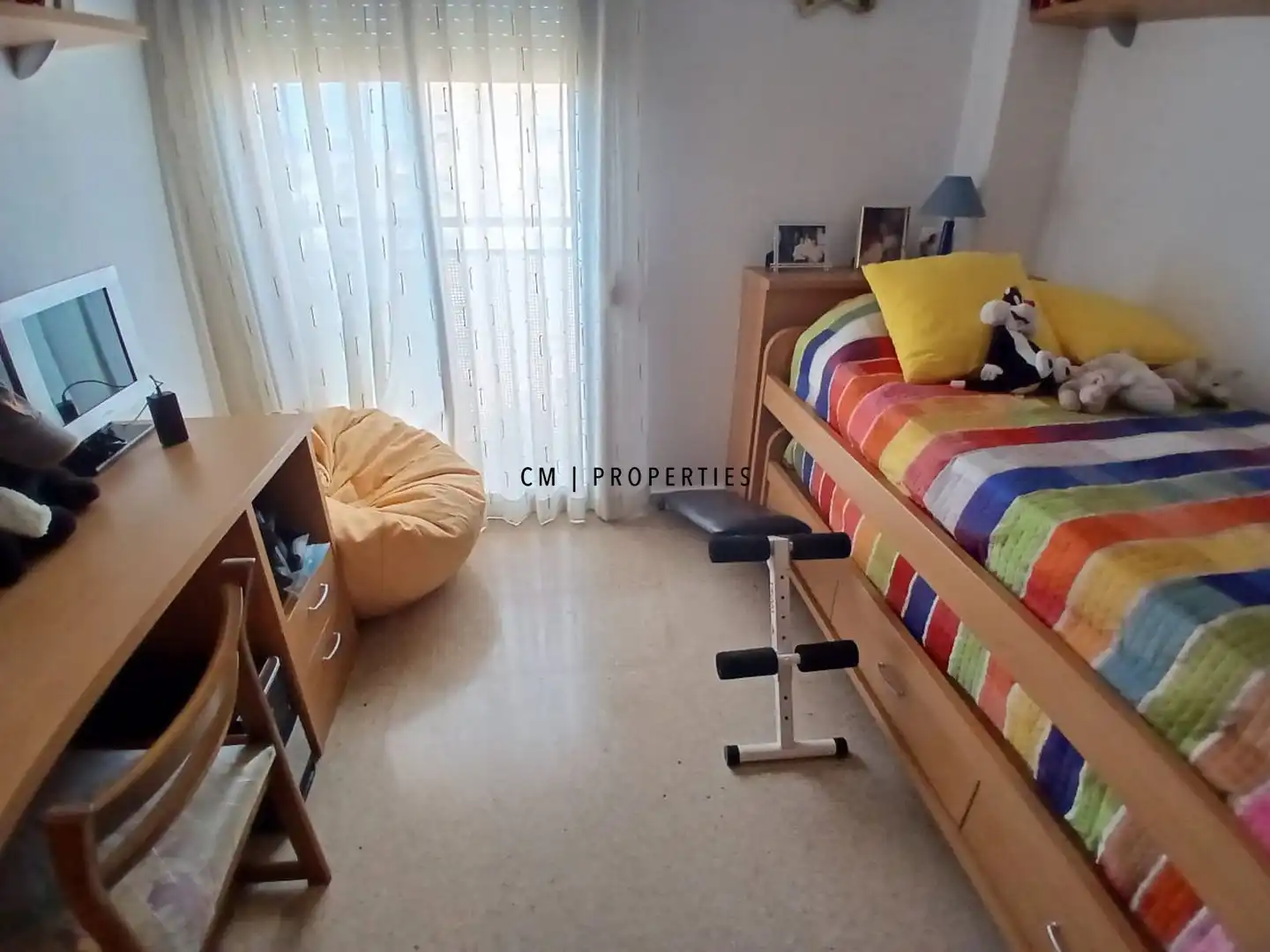 Habitación de Piso de alquiler en Valencia con Aire acondicionado, Calefacción y Amueblado