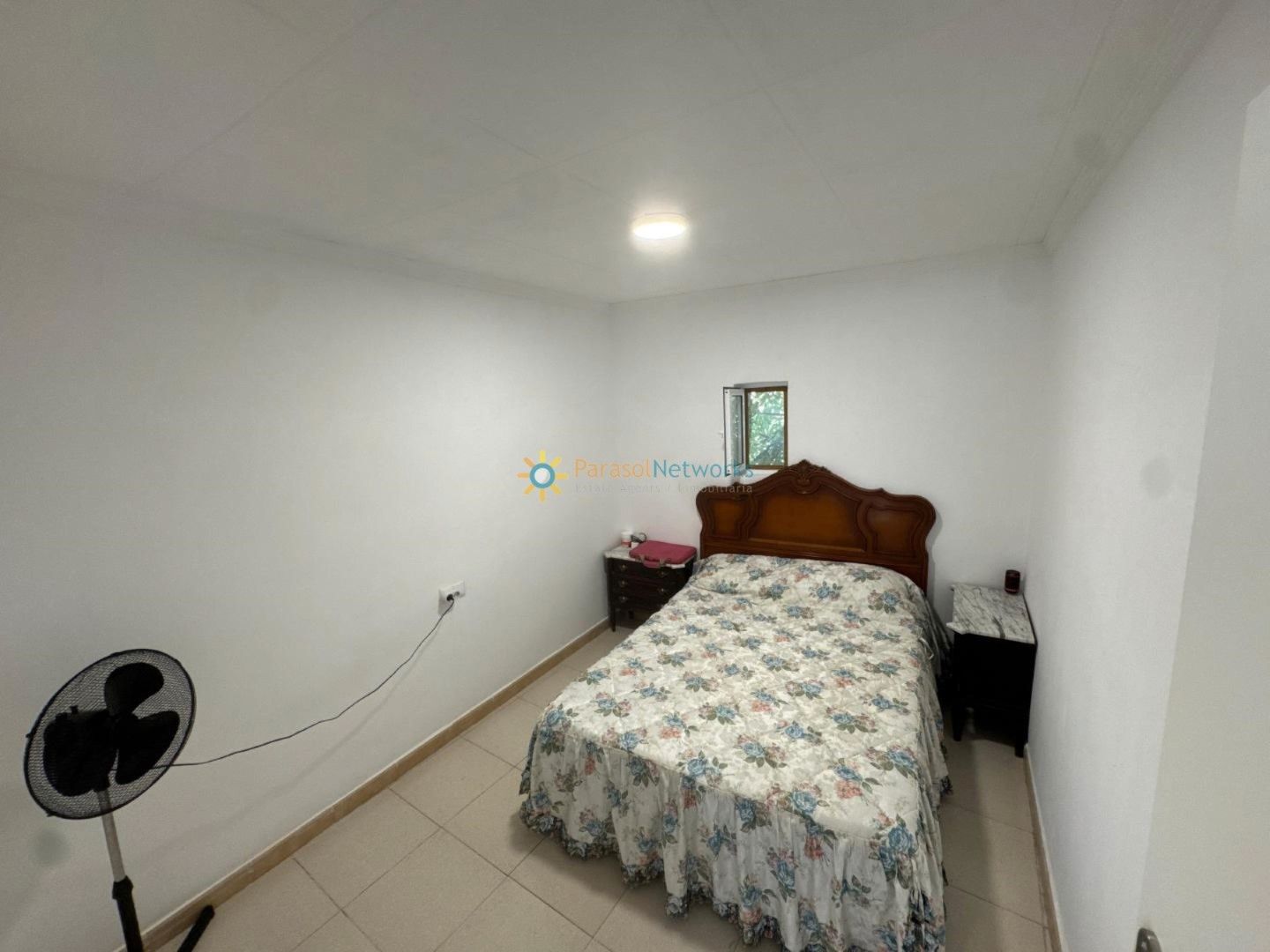 Habitación de Casa adosada en venta en Llutxent