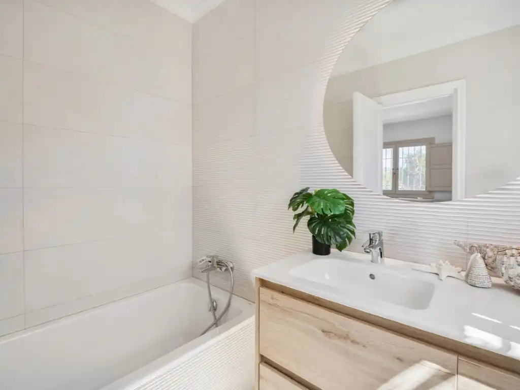Bathroom of Houses for sale in Jávea / Xàbia  with Air Conditioner, Heating and Swimming Pool