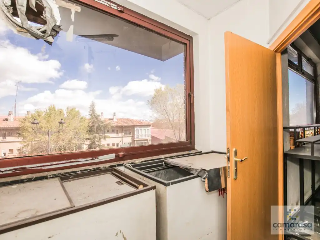 Schlafzimmer von Geschaftsraum zum Verkauf in Ávila