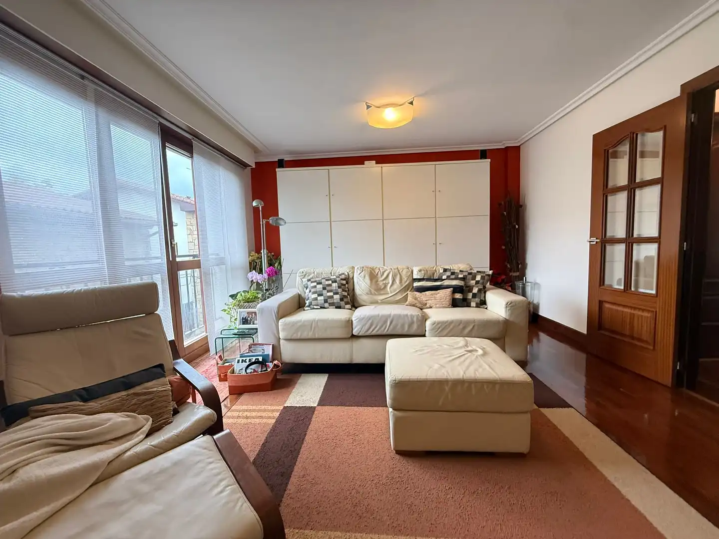 Living room of Detached homes for sale in Asteasu  with Terrace, Furnished and Balcony