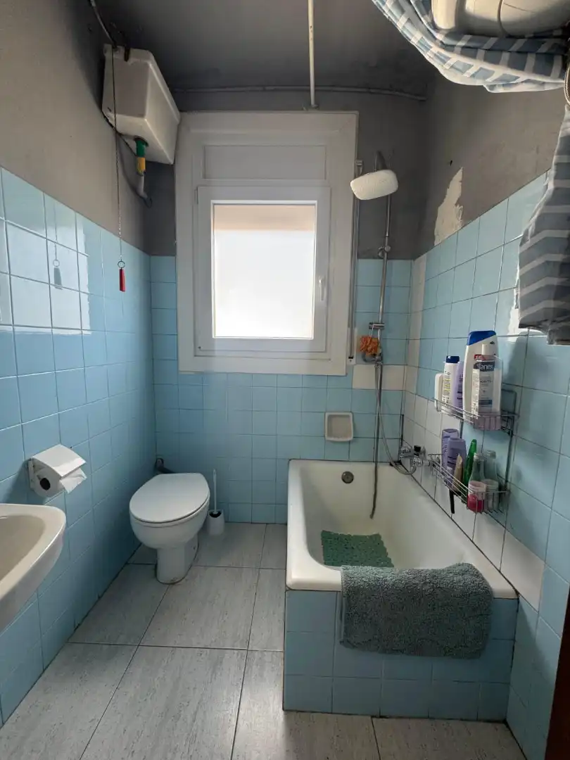 Baño de Piso en venta en Tona