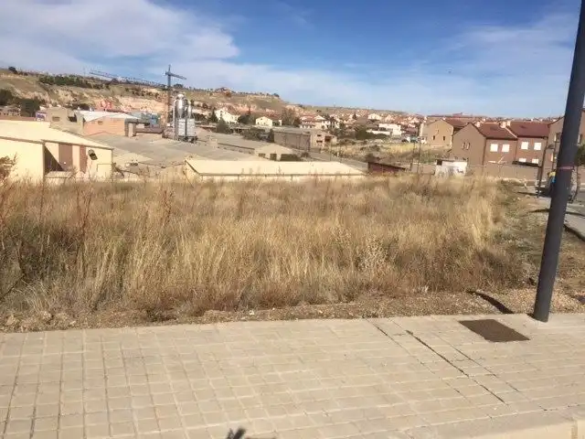 Terreni e lotti in vendita a La Lastrilla, imagen 9