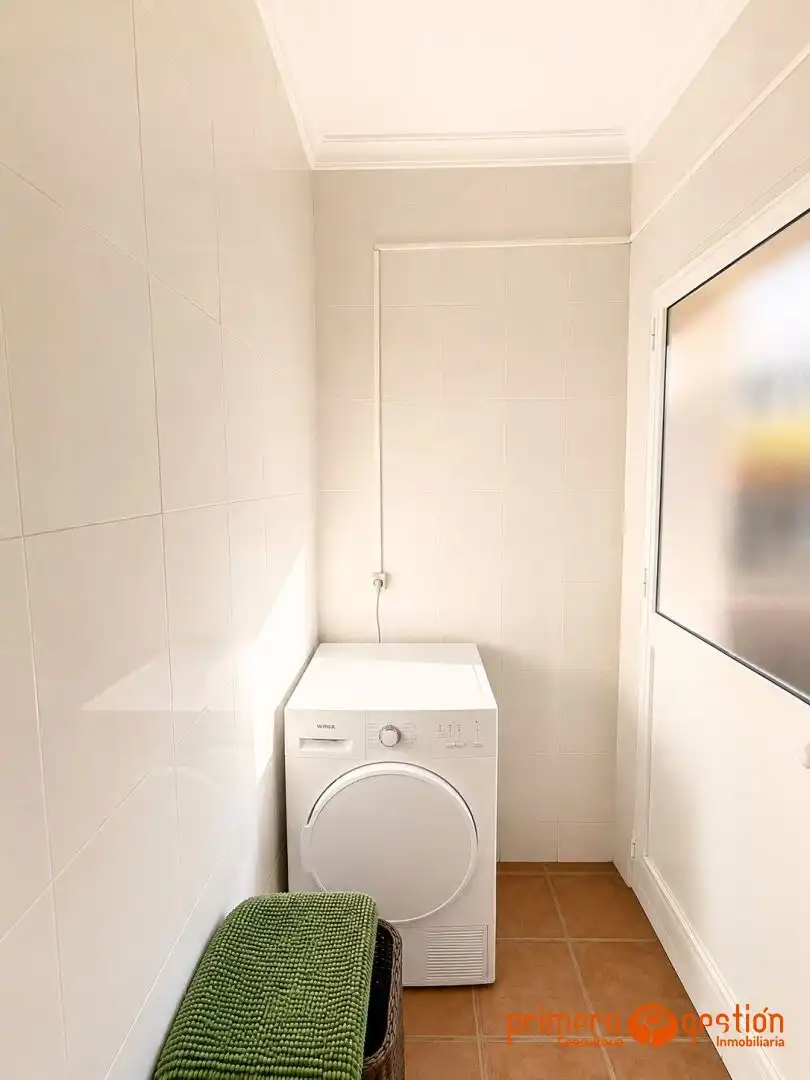 Bathroom of Houses for sale in La Luisiana  with Air Conditioner, Heating and Terrace