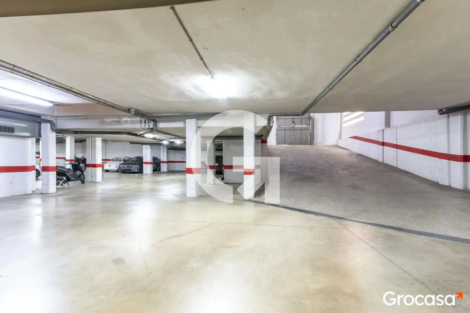 Parking de Piso en venta en Sant Feliu de Llobregat con Aire acondicionado, Calefacción y Terraza