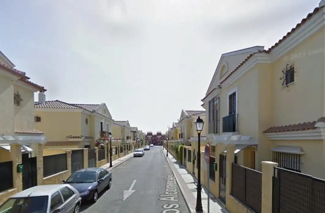 Casa con piscina in vendita a ALCORNOCALES (LOS)