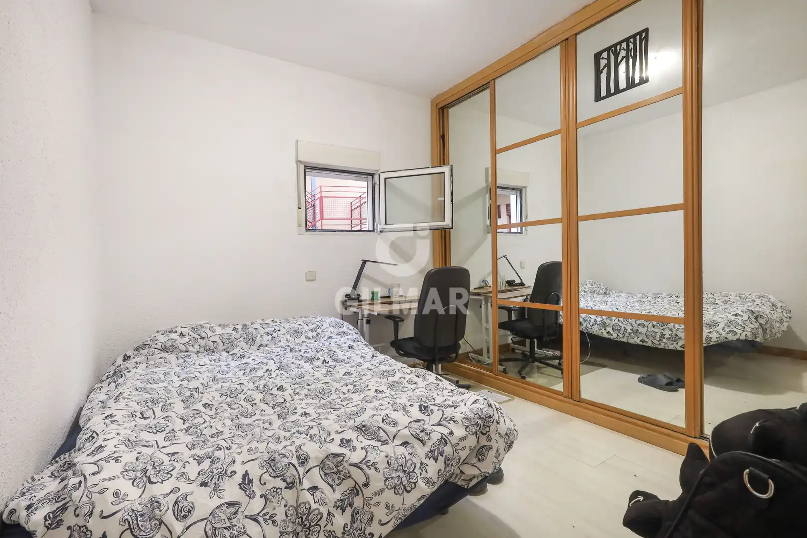 Habitación de Piso en venta en Madrid con Calefacción
