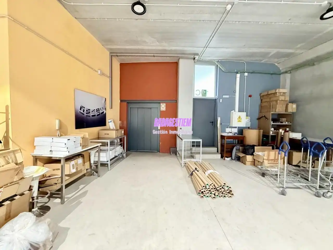 Nave industrial en venta en Plaça del Vapor, imagen 17