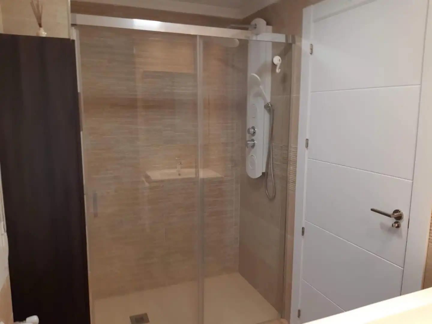 Baño de Piso en venta en Valdepeñas con Aire acondicionado, Calefacción y Terraza
