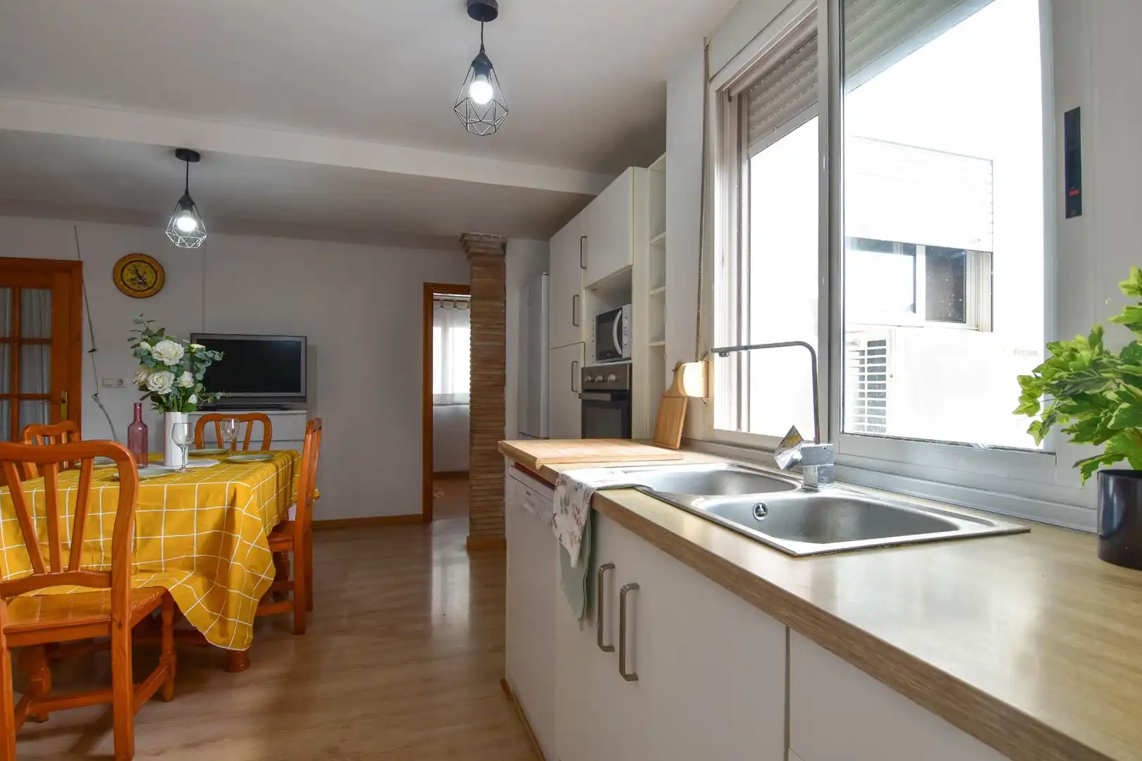 Kitchen of Flat for sale in Paiporta  with Heating, Storage room and Balcony