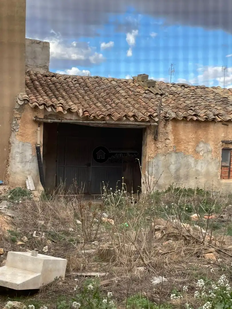 Finca rústica en venta en Villamalea con Calefacción