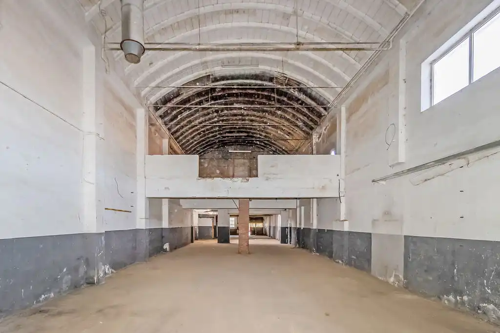 Nave industrial en venta en Sant Vicenç de Castellet