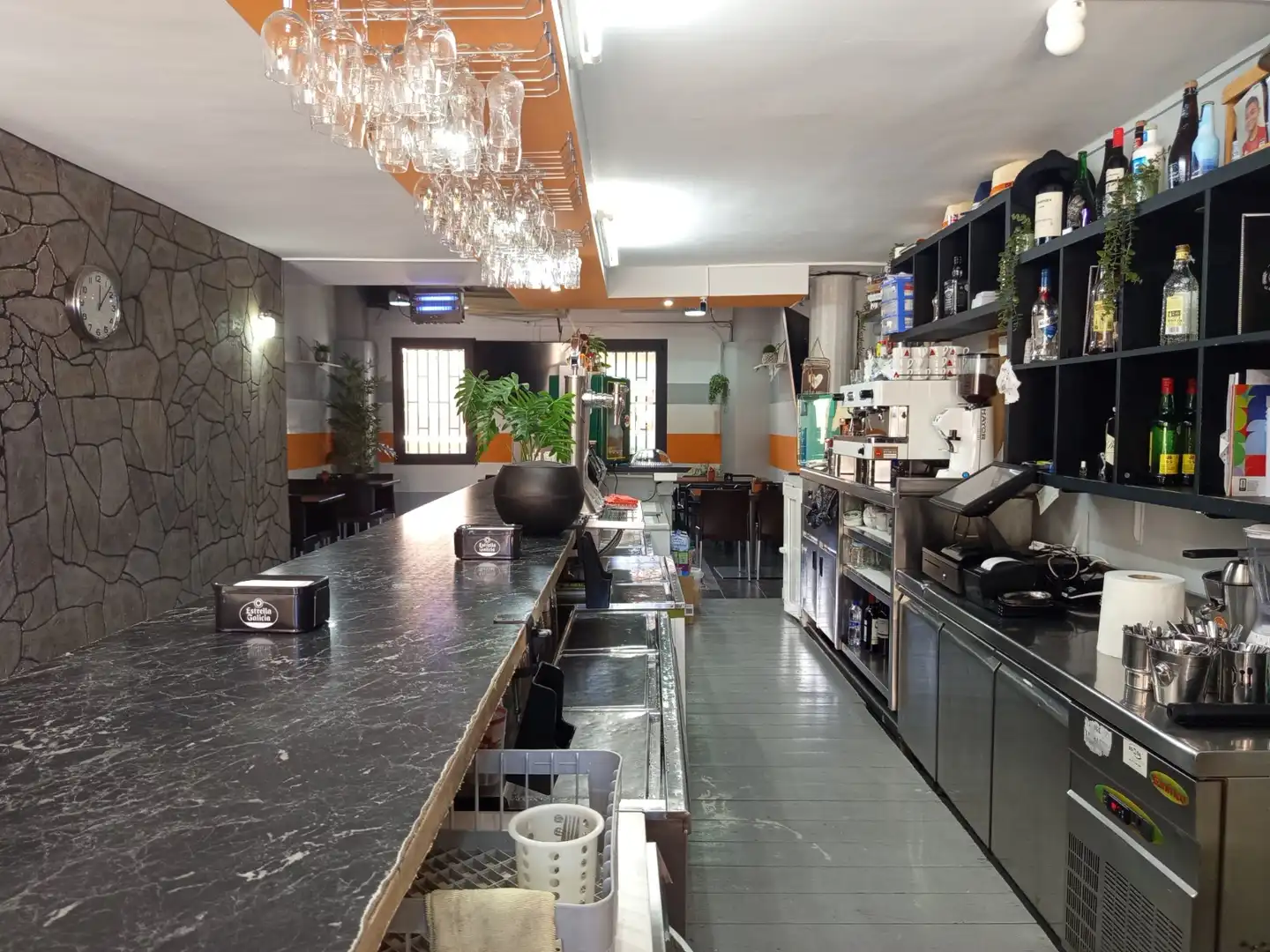 Business premises for transfer in Miami Platja, imagen 4