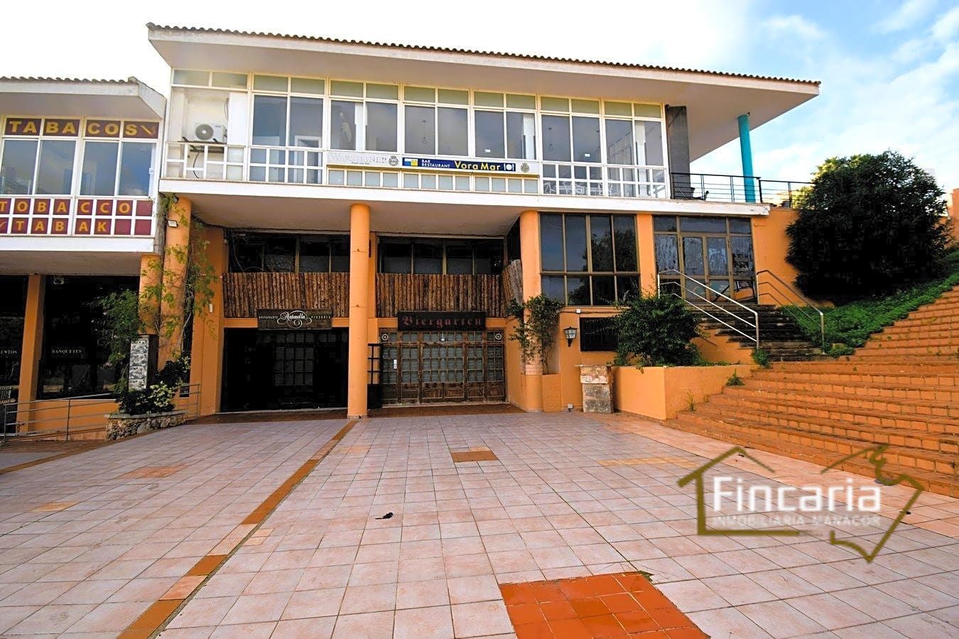 Vista exterior de Local en venta en Manacor con Terraza