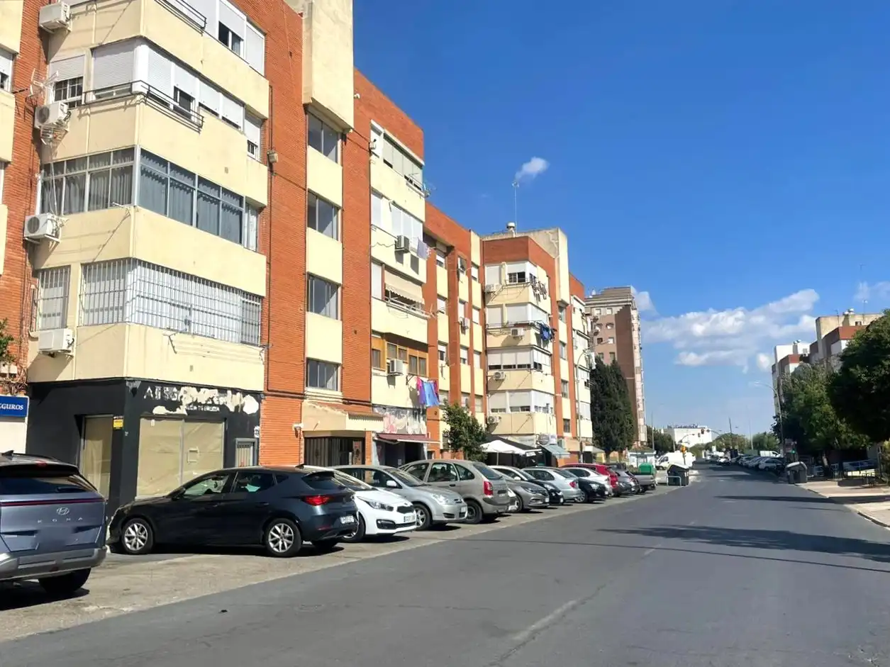 Vista exterior de Pis en venda en Huelva