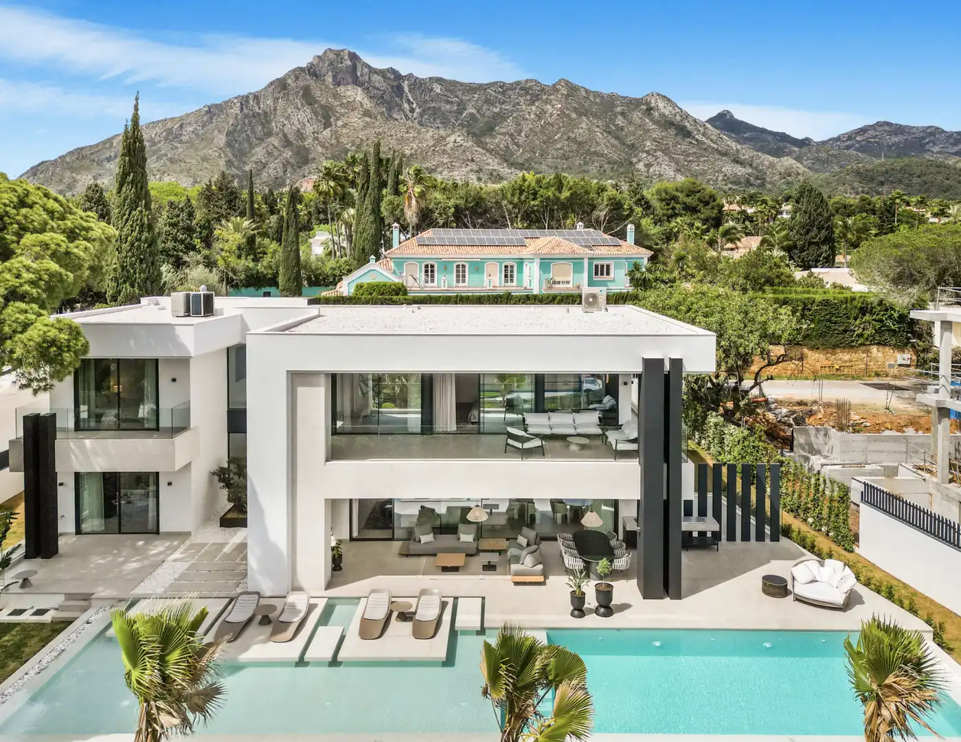 Chalet con terraza en venta en Milla de Oro